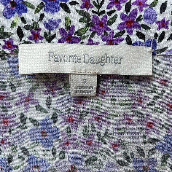 Favorite Daughter The Savannah Short Sleeve Floral Button Down Shirt in Purple - Picture 5 of 12